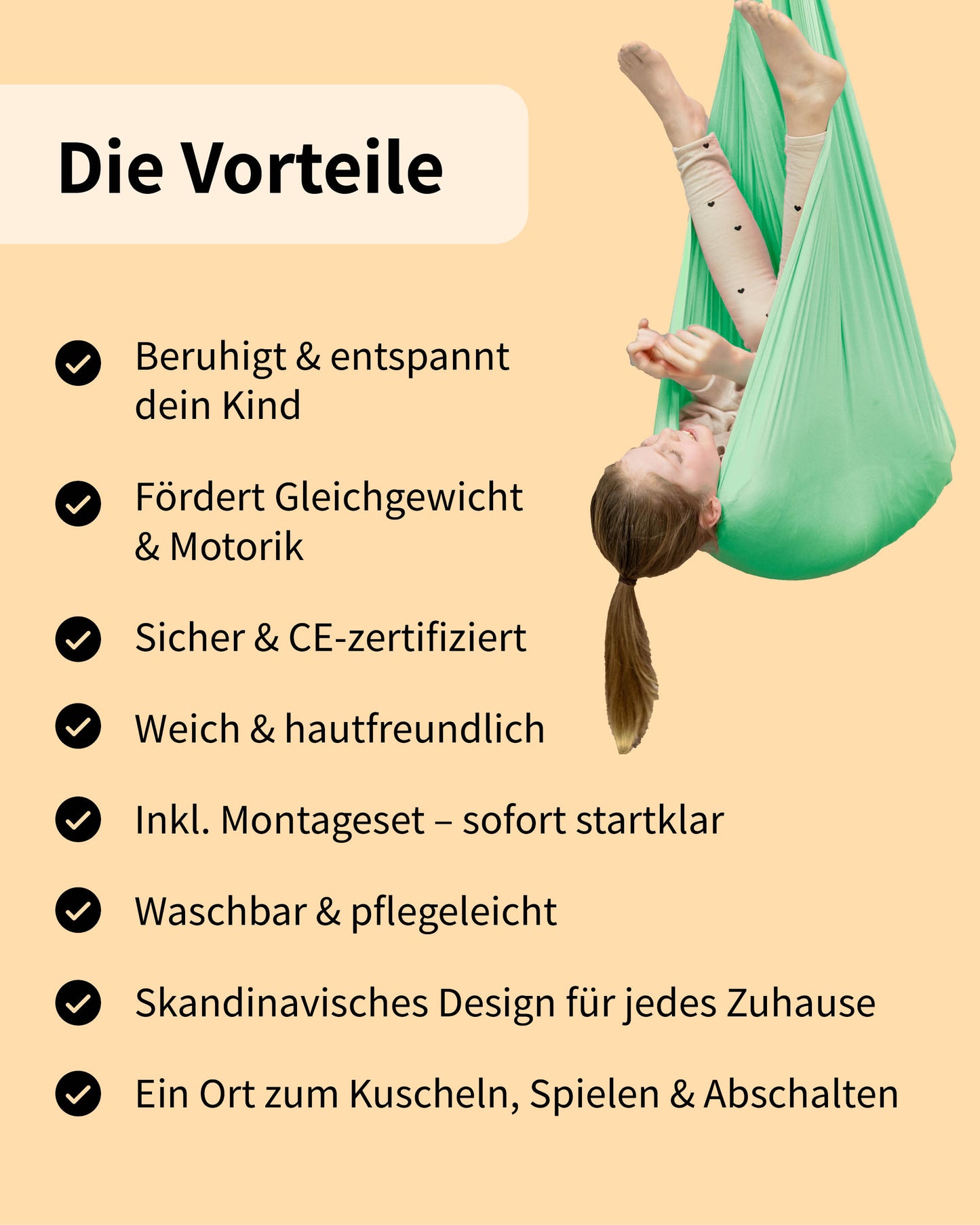 Kind spielt kopfüber im grünen Schaukeltuch – Vorteile wie CE-zertifiziert, weich, entspannend und montagefertig werden hervorgehoben